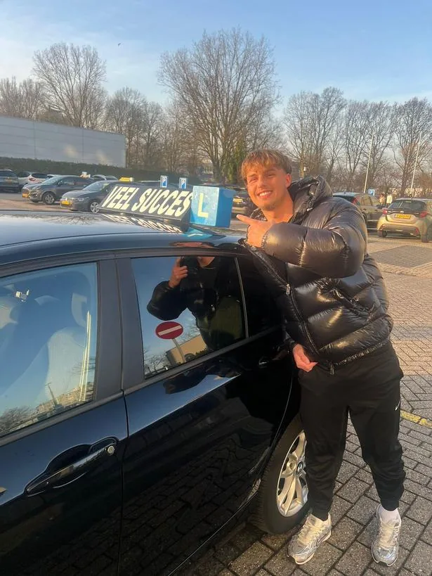Geslaagde leerling bij Rijschool Veel Succes